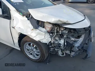 2017 Toyota Prius Plus z VIN JTDKARFP5H3052149, wystawiony jako IAAI lot #41803408 z przebiegiem Nie podano mil oraz . Historia ofert i sprzedaży dostępna na DreamBid. Obrazek 6.