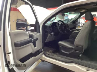 2020 Ford F-150 XL с VIN 1FTEX1EP8LKE46239, выставлен на аукционе IAAI как лот 42806611 с пробегом 171 789 миль миль и . История ставок и продаж доступна на DreamBid. Изображение 22.
