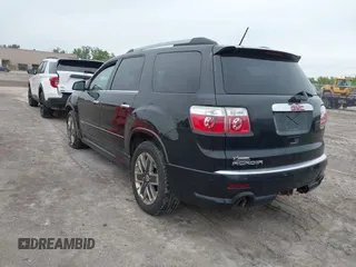2011 GMC Acadia Denali z VIN 1GKKRTED2BJ373201, wystawiony jako IAAI lot #42233620 z przebiegiem 169 983 mil mil oraz . Historia ofert i sprzedaży dostępna na DreamBid. Obrazek 3.