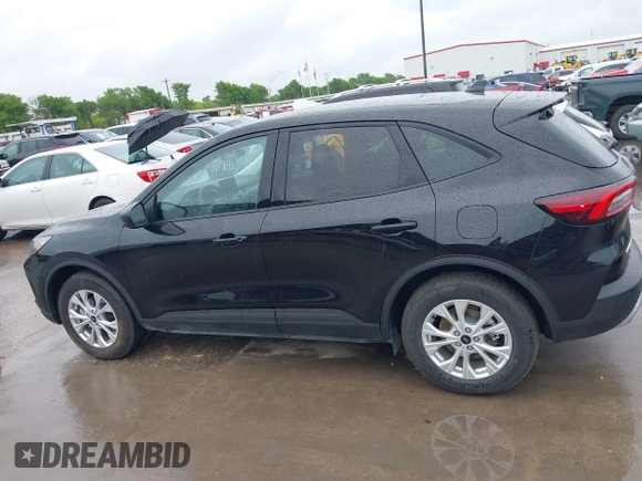 2025 Ford Escape Active with VIN 1FMCU0GNXSUA42718, listed as a IAAI auction lot 41875792 with 7,520 mi miles. Bid and sale history available at carsss.com. Image 14.