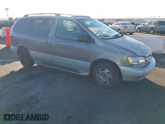 1998 Toyota Sienna LE z VIN 4T3ZF13C1WU051030, wystawiony jako IAAI lot #41259605 z przebiegiem 190 861 mil mil oraz . Historia ofert i sprzedaży dostępna na DreamBid. Obrazek 13.