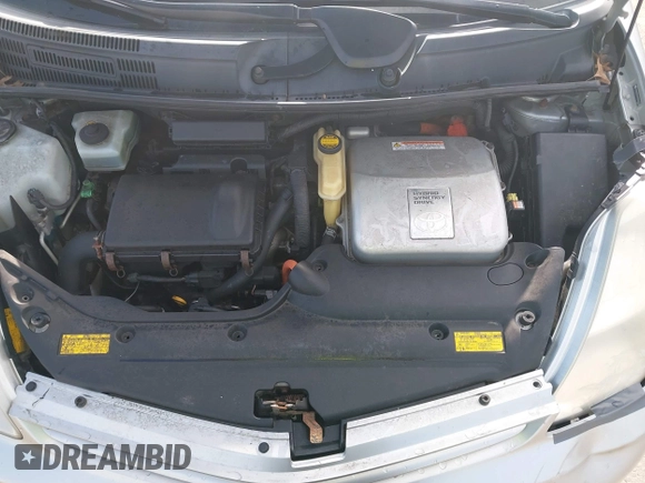 2004 Toyota Prius with VIN JTDKB20U940020058, listed as a IAAI auction lot 42142257 with 141,705 mi miles. Bid and sale history available at carsss.com. Image 10.