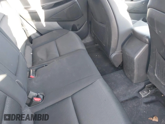 2017 Hyundai Tucson SE with VIN KM8J3CA46HU424815, listed as a IAAI auction lot 41771457 with 104,698 mi miles. Bid and sale history available at carsss.com. Image 8.