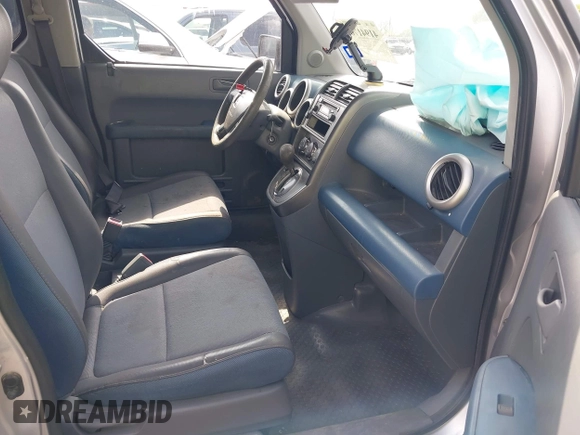 2005 Honda Element LX with VIN 5J6YH18355L006179, listed as a IAAI auction lot 41941764 with 196,772 mi miles and . Bid and sale history available at DreamBid. Image 5.