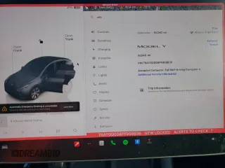 2023 Tesla Model Y z VIN 7SAYGDED8PF958836, wystawiony jako Copart lot #48893455 z przebiegiem 19 040 mil mil oraz Szkoda całkowita • Salvage title. Historia ofert i sprzedaży dostępna na DreamBid. Obrazek 9.