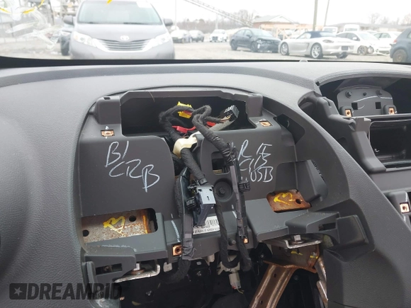 2016 Chevrolet Trax LS z VIN 3GNCJNSB2GL226230, wystawiony jako IAAI lot #41545238 z przebiegiem Nie podano mil oraz . Historia ofert i sprzedaży dostępna na DreamBid. Obrazek 7.