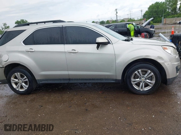 2013 Chevrolet Equinox LT z VIN 2GNFLEE30D6261991, wystawiony jako IAAI lot #42284756 z przebiegiem 177 372 mil mil oraz . Historia ofert i sprzedaży dostępna na DreamBid. Obrazek 13.