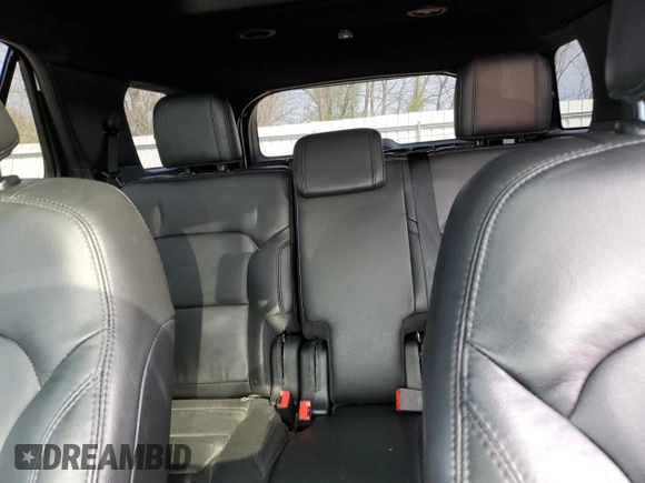 2018 Ford Explorer XLT z VIN 1FM5K8D88JGA61972, wystawiony jako Copart lot #52791995 z przebiegiem 73 648 mil mil oraz Szkoda całkowita • Salvage title. Historia ofert i sprzedaży dostępna na DreamBid. Obrazek 10.