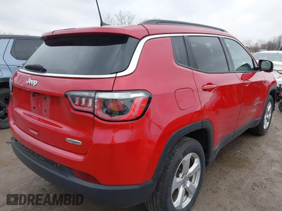 2017 Jeep Compass Latitude with VIN 3C4NJCBB4HT653125, listed as a IAAI auction lot 42006468 with Not provided miles and . Bid and sale history available at DreamBid. Image 4.