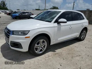 2018 Audi Q5 Premium z VIN WA1ANAFY4J2234070, wystawiony jako Copart lot #64656315 z przebiegiem 55 683 mil mil oraz Szkoda całkowita • Salvage title. Historia ofert i sprzedaży dostępna na DreamBid. Obrazek 1.