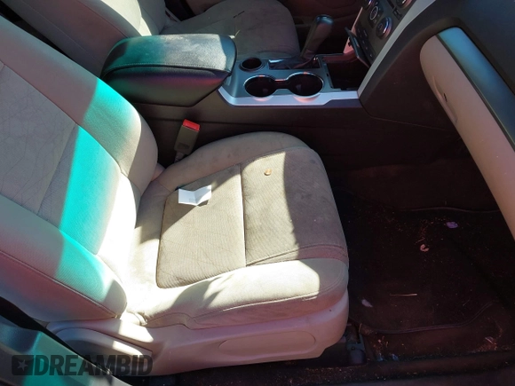 2014 Ford Explorer with VIN 1FM5K7B8XEGC48245, listed as a IAAI auction lot 40602349 with 178,412 mi miles and . Bid and sale history available at DreamBid. Image 8.