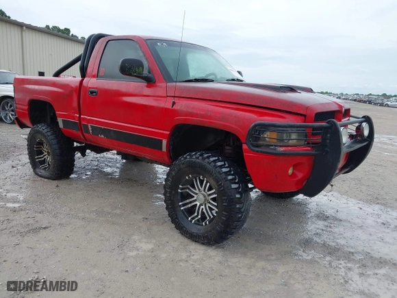 2000 Dodge Ram 1500 with VIN 1B7HF16Z2YS579439, listed as a IAAI auction lot 42063763 with 1 mi miles. Bid and sale history available at carsss.com. Image 1.