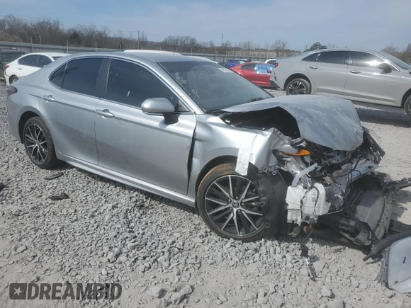 2022 Toyota Camry SE with VIN 4T1G11AK5NU677722, listed as a Copart auction lot 46927405 with 46,786 mi miles and Salvage Title. Bid and sale history available at DreamBid. Image 4.