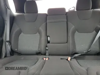 2019 Jeep Cherokee Latitude z VIN 1C4PJLCB3KD269759, wystawiony jako Copart lot #57451945 z przebiegiem 80 263 mil mil oraz Szkoda całkowita • Salvage title. Historia ofert i sprzedaży dostępna na DreamBid. Obrazek 10.