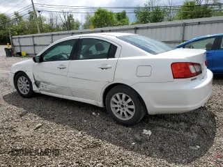2012 Mitsubishi Galant FE z VIN 4A32B2FF1CE019686, wystawiony jako Copart lot #55268385 z przebiegiem 194 351 mil mil oraz Szkoda całkowita • Salvage title. Historia ofert i sprzedaży dostępna na DreamBid. Obrazek 2.