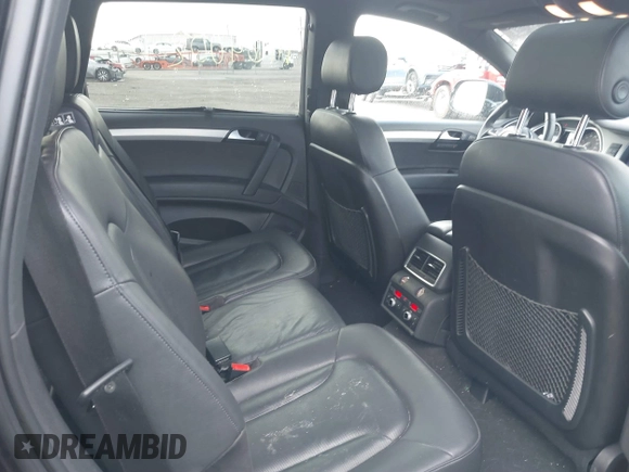 2015 Audi Q7 3.0T S line Prestige with VIN WA1DGAFE7FD006783, listed as a IAAI auction lot 41464002 with 96,845 mi miles. Bid and sale history available at carsss.com. Image 8.