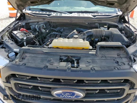 2022 Ford F-150 XL with VIN 1FTMF1C59NKF26135, listed as a Copart auction lot 60034745 with 57,430 mi miles and Salvage title. Bid and sale history available at DreamBid. Image 11.