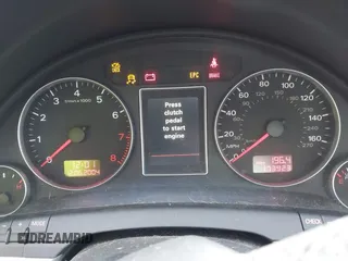 2005 Audi A4 2.0T with VIN WAUDF68E25A452212, listed as a IAAI auction lot 41487256 with 173,923 mi miles. Bid and sale history available at carsss.com. Image 7.