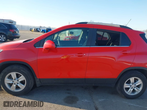 2017 Chevrolet Trax LT with VIN 3GNCJLSB5HL161895, listed as a IAAI auction lot 41748325 with 128,093 mi miles and . Bid and sale history available at carsss.com. Image 14.