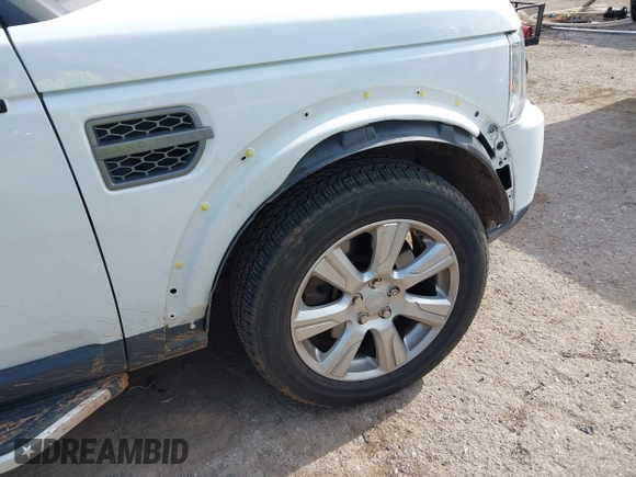 2015 Land Rover LR4 HSE with VIN SALAG2V60FA771644, listed as a IAAI auction lot 42364705 with 126,533 mi miles and . Bid and sale history available at DreamBid. Image 20.