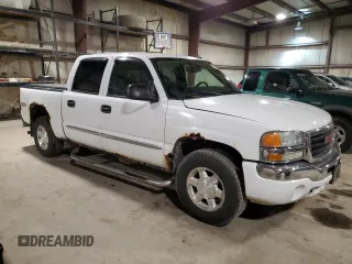 2004 GMC Sierra 1500 SLT with VIN 2GTEK13T541359009, listed as a Copart auction lot 86746754 with 231,418 mi miles and Clean title. Bid and sale history available at DreamBid. Image 4.