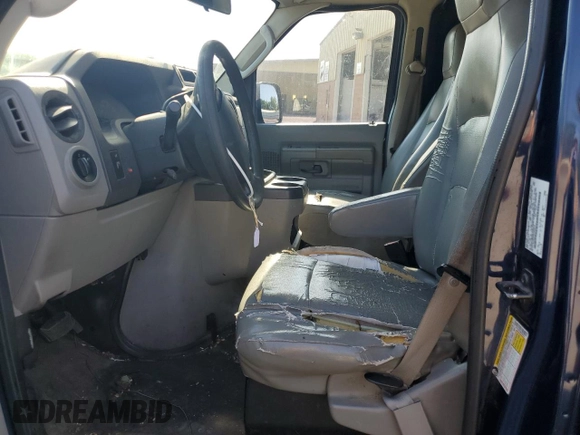 2011 Ford Econoline Cargo Commercial with VIN 1FTSE3EL6BDA84416, listed as a Copart auction lot 61382375 with 270,732 mi miles and Salvage title. Bid and sale history available at DreamBid. Image 7.
