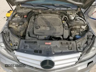 2013 Mercedes-Benz C 350 Sport с VIN WDDGF5HB1DA818794, выставлен на аукционе Copart как лот 57690935 с пробегом 166 511 миль миль и Списание • Salvage title. История ставок и продаж доступна на DreamBid. Изображение 11.