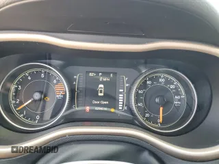 2018 Jeep Cherokee Latitude with VIN 1C4PJLCB2JD544102, listed as a Copart auction lot 49839785 with 62,546 mi miles and Salvage Title. Bid and sale history available at carsss.com. Image 9.