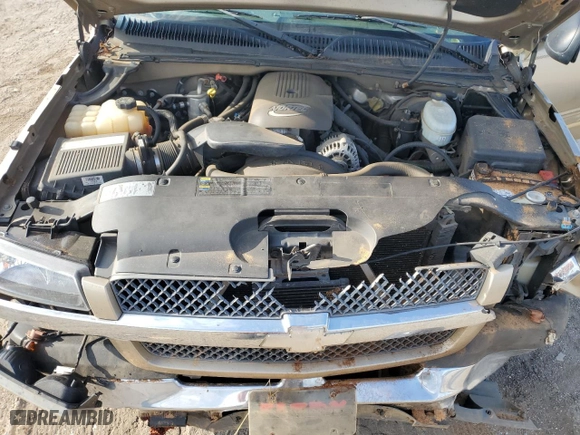 2004 Chevrolet Silverado 1500 Crew Cab LT with VIN 2GCEK13T941320259, listed as a Copart auction lot 68102494 with NaN miles and Salvage Title. Bid and sale history available at carsss.com. Image 13.