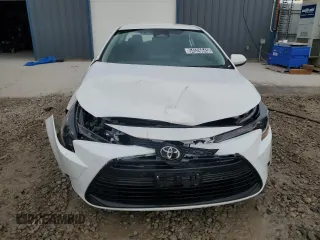 2024 Toyota Corolla LE with VIN 5YFB4MDE8RP178509, listed as a Copart auction lot 54526645 with 9,761 mi miles and Clean Title. Bid and sale history available at DreamBid. Image 5.
