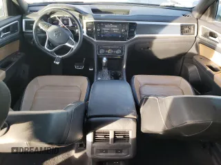 2022 Volkswagen Atlas SEL Premium R-Line with VIN 1V2FE2CA8NC218722, listed as a Copart auction lot 85142904 with 25,396 mi miles and Salvage title. Bid and sale history available at DreamBid. Image 8.