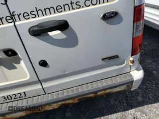 2013 Ford Transit Connect XLT с VIN NM0LS7BN3DT140781, выставлен на аукционе IAAI как лот 42566617 с пробегом 256 854 миль миль и . История ставок и продаж доступна на DreamBid. Изображение 34.