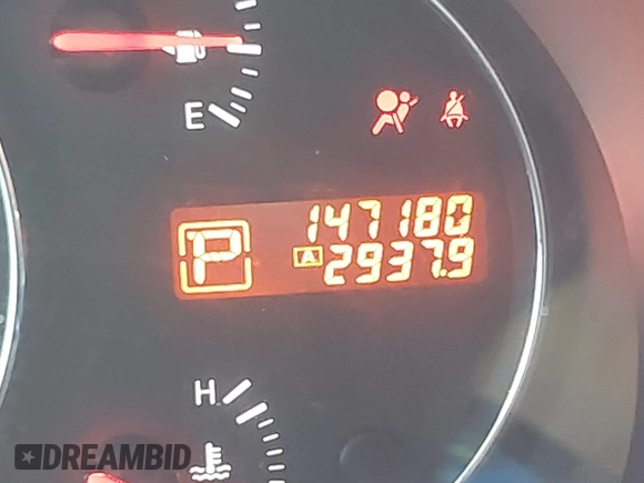 2010 Nissan Maxima S z VIN 1N4AA5AP5AC862565, wystawiony jako IAAI lot #41831718 z przebiegiem 147 180 mil mil oraz . Historia ofert i sprzedaży dostępna na DreamBid. Obrazek 15.