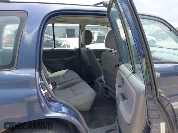 2000 Chevrolet Tracker с VIN 2CNBJ13C1Y6927105, выставлен на аукционе IAAI как лот 42251538 с пробегом 157 901 миль миль и . История ставок и продаж доступна на DreamBid. Изображение 8.
