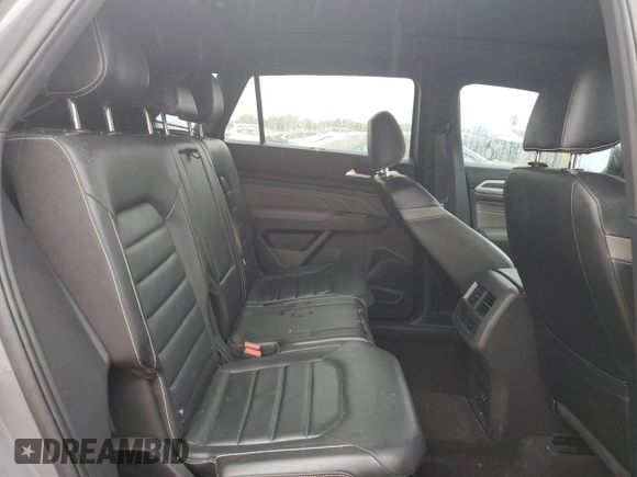 2021 Volkswagen Atlas SEL Premium R-Line with VIN 1V2FE2CA8MC221196, listed as a Copart auction lot 41882335 with 62,418 mi miles and Clean title. Bid and sale history available at DreamBid. Image 12.