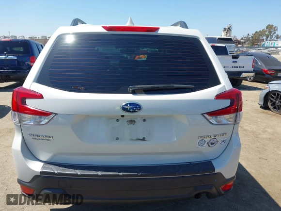 2020 Subaru Forester with VIN JF2SKADC5LH466916, listed as a IAAI auction lot 42303734 with 82,837 mi miles and . Bid and sale history available at DreamBid. Image 16.