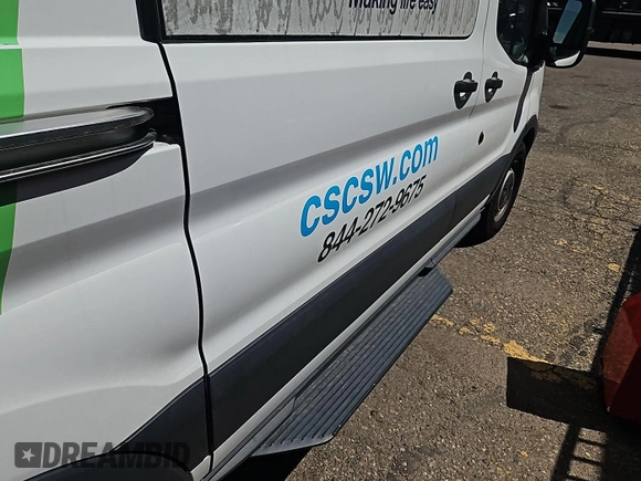 2018 Ford Transit with VIN 1FTYE1YM6JKB52209, listed as a IAAI auction lot 42801071 with 159,984 mi miles and . Bid and sale history available at DreamBid. Image 14.
