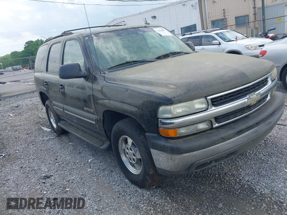 2002 Chevrolet Tahoe LT with VIN 1GNEC13Z02R272809, listed as a IAAI auction lot 42124897 with 191,768 mi miles. Bid and sale history available at carsss.com. Image 1.
