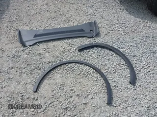 2024 Tesla Model Y Long Range z VIN 7SAYGDEEXRF128967, wystawiony jako IAAI lot #42216304 z przebiegiem 17 193 mil mil oraz . Historia ofert i sprzedaży dostępna na DreamBid. Obrazek 12.