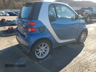 2008 Smart fortwo Pure with VIN WMEEJ31XX8K153597, listed as a Copart auction lot 79967254 with 121,897 mi miles and Clean title. Bid and sale history available at DreamBid. Image 3.