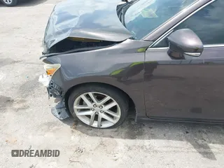 2014 Lexus CT 200h с VIN JTHKD5BH7E2188605, выставлен на аукционе IAAI как лот 42467874 с пробегом 128 837 миль миль и . История ставок и продаж доступна на DreamBid. Изображение 19.