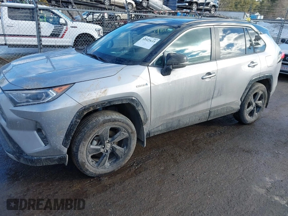 2021 Toyota RAV4 Hybrid XSE with VIN 4T3E6RFV8MU059858, listed as a IAAI auction lot 41423611 with 14,281 mi miles and . Bid and sale history available at DreamBid. Image 17.