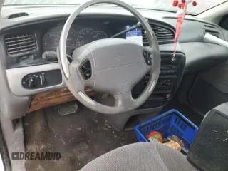 2000 Ford Windstar Cargo with VIN 2FTZA5442YBB30967, listed as a Copart auction lot 40231144 with Not Provided miles and Salvage Title. Bid and sale history available at carsss.com. Image 8.