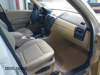 2005 BMW X3 3.0i with VIN WBXPA93485WD15217, listed as a IAAI auction lot 41624638 with 152,182 mi miles. Bid and sale history available at carsss.com. Image 5.