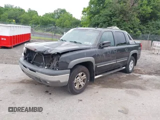 2004 Chevrolet Avalanche Z71 z VIN 3GNEK12T94G216824, wystawiony jako IAAI lot #42457339 z przebiegiem 150 650 mil mil oraz . Historia ofert i sprzedaży dostępna na DreamBid. Obrazek 2.