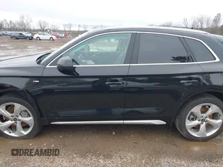 2022 Audi Q5 S line Premium Plus with VIN WA1EAAFY6N2034701, listed as a IAAI auction lot 41952830 with 26,077 mi miles and . Bid and sale history available at DreamBid. Image 13.