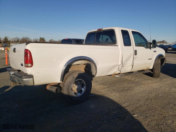 2002 Ford Super Duty F-350 SRW XL with VIN 1FTSX31F92EA40348, listed as a Copart auction lot 41465285 with 0 mi miles and Salvage Title. Bid and sale history available at carsss.com. Image 3.
