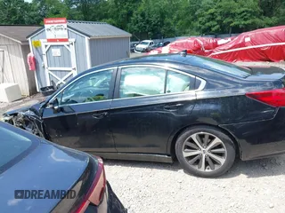 2016 Subaru Legacy Limited z VIN 4S3BNAN64G3049403, wystawiony jako IAAI lot #42568405 z przebiegiem 155 509 mil mil oraz . Historia ofert i sprzedaży dostępna na DreamBid. Obrazek 15.