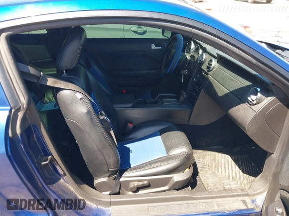 2008 Ford Mustang Deluxe with VIN 1ZVHT80N185198460, listed as a IAAI auction lot 42171425 with 135,024 mi miles and . Bid and sale history available at DreamBid. Image 5.