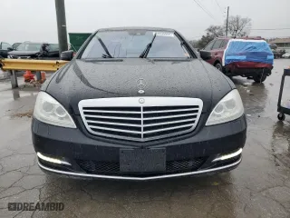 2012 Mercedes-Benz S-Class S 550 with VIN WDDNG7DB5CA422212, listed as a Copart auction lot 44899955 with 139,797 mi miles and Clean Title. Bid and sale history available at carsss.com. Image 5.
